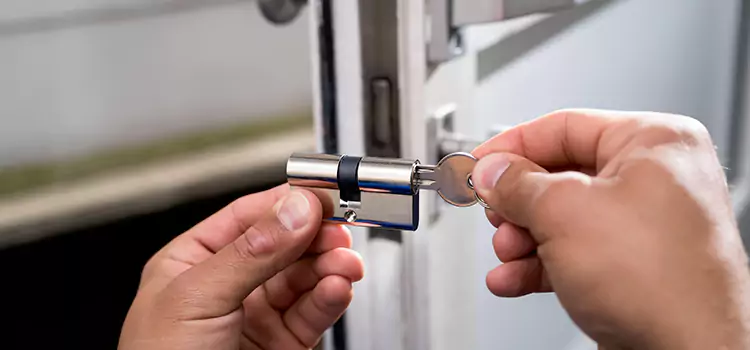 Emergency Locksmith for House Massapequa