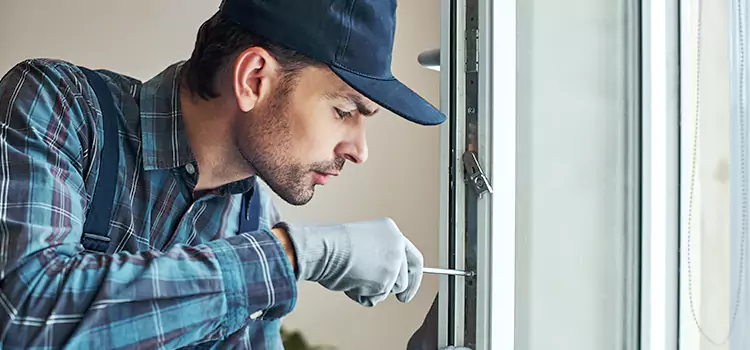 Emergency Response for Latch Issues Massapequa